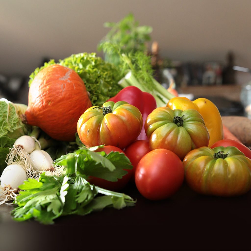 Gemüsekauf ohne Verpackung im Bioladen